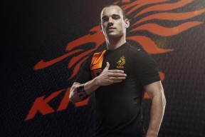 开云网页版-“青训优秀教练获国际培训资格，赋能中国足球未来”，著名足球青训教练