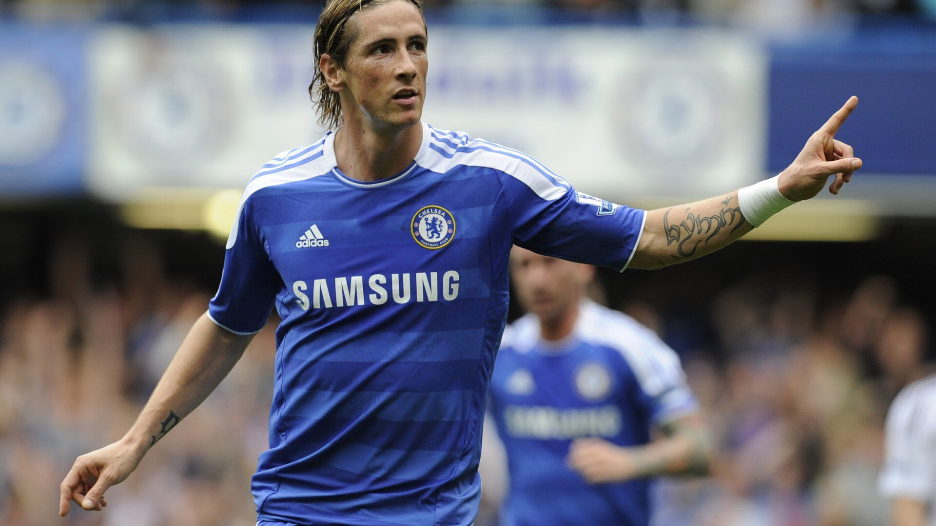 “简阳文体中心：羽毛球赛场成全球高手竞技之地”