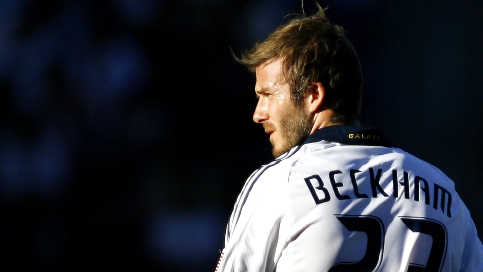 塞维利亚中后场配合流畅减少失误，塞维利亚最佳阵容